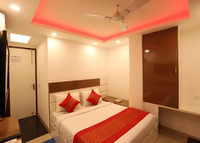 Majestic Park B & B At Delhi Airport