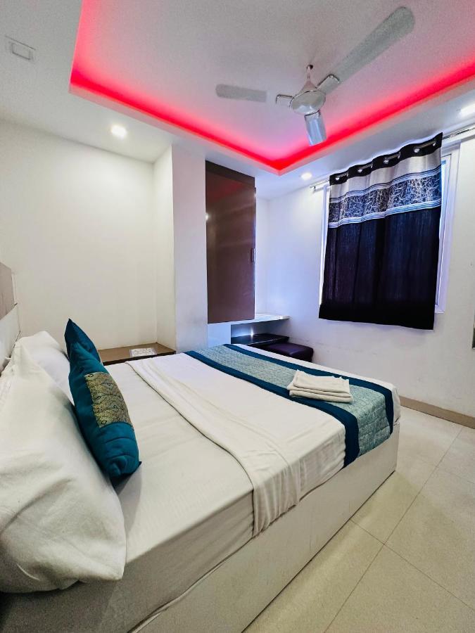 Majestic Park At Delhi Airport Bed & Breakfast New Delhi